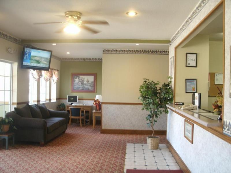 Super 8 By Wyndham Platte City Kansas City Area Екстер'єр фото
