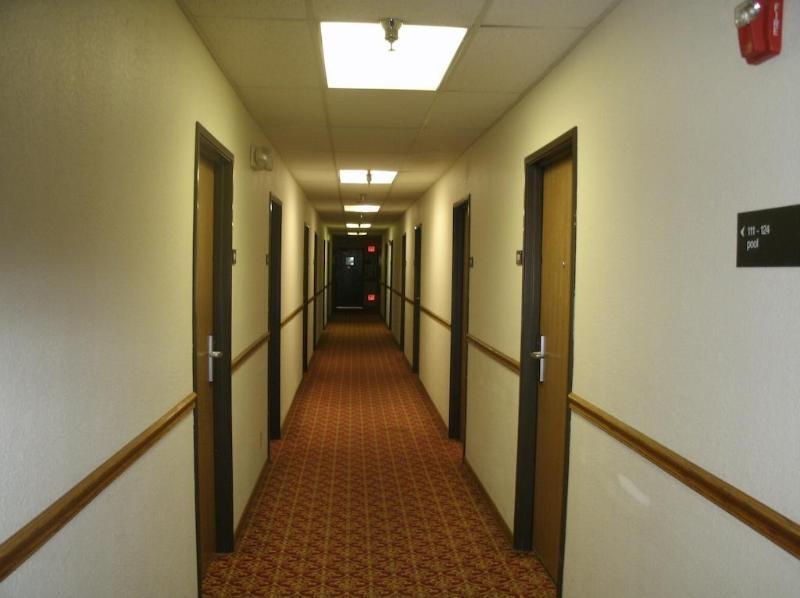 Super 8 By Wyndham Platte City Kansas City Area Екстер'єр фото